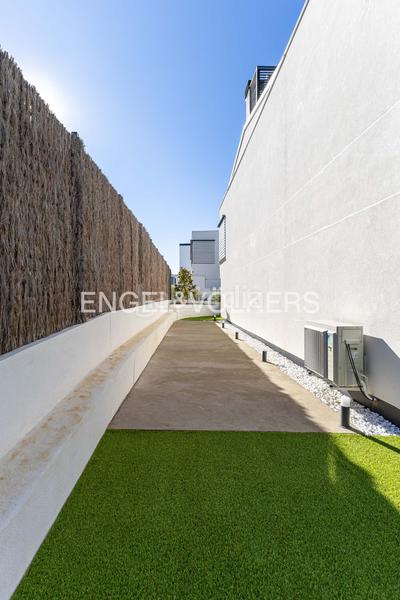 Foto 6f50a1f5-708f-49df-b123-cd1596e795c5. Lloguer casa adossada amb calefacció aparcament piscina a Boadilla del Monte