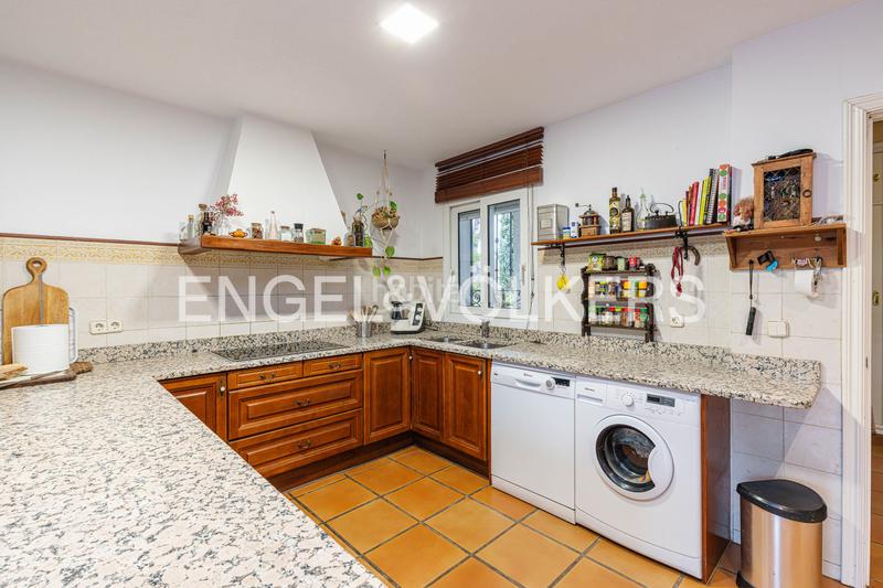 Foto d324b697-7863-4807-8ab7-a169bdf949d4. Casa amb calefacció a Los Ángeles-Jarandilla Torrelodones