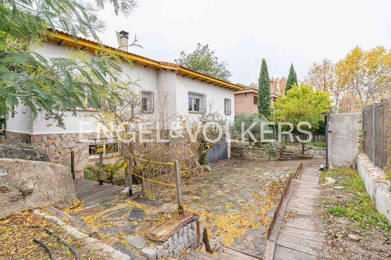 Foto d9bf7b0e-c957-44ae-8ca0-5501f65c99e4. Casa amb calefacció a Los Ángeles-Jarandilla Torrelodones