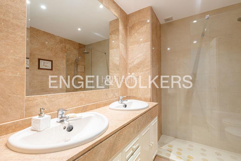 Foto 808b4760-4ef3-4077-97db-b10ce43123fd. Casa amb calefacció aparcament a Norte Pozuelo de Alarcón