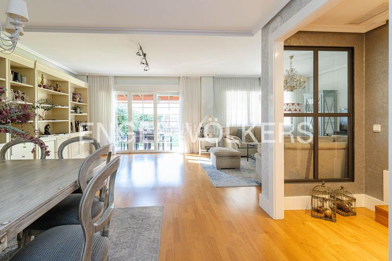 Foto a5acd26b-e192-4e24-8342-f6cb8facc4fc. Casa amb calefacció aparcament a Norte Pozuelo de Alarcón