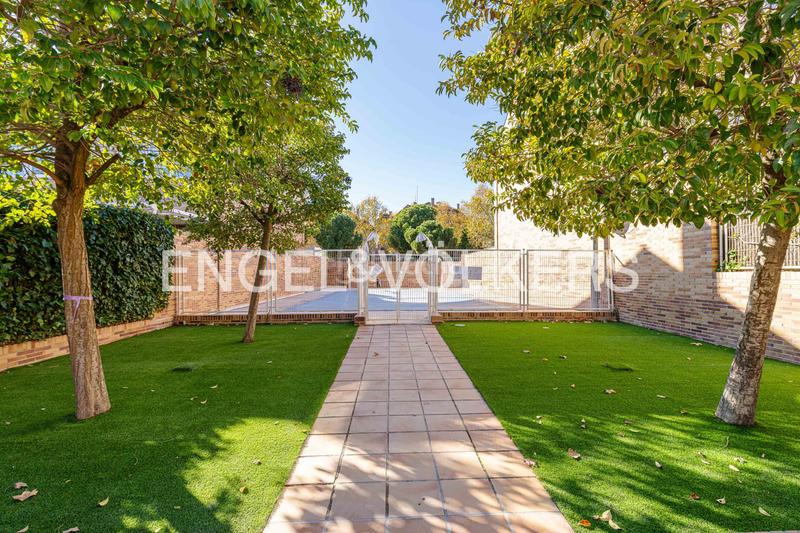 Foto b6be0bb4-09df-452d-8e13-cc7de9e5705b. Casa amb calefacció aparcament a Norte Pozuelo de Alarcón