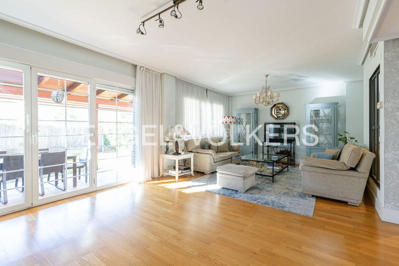 Foto bf0b68bf-1373-4533-a302-1c6351ceb309. Casa amb calefacció aparcament a Norte Pozuelo de Alarcón