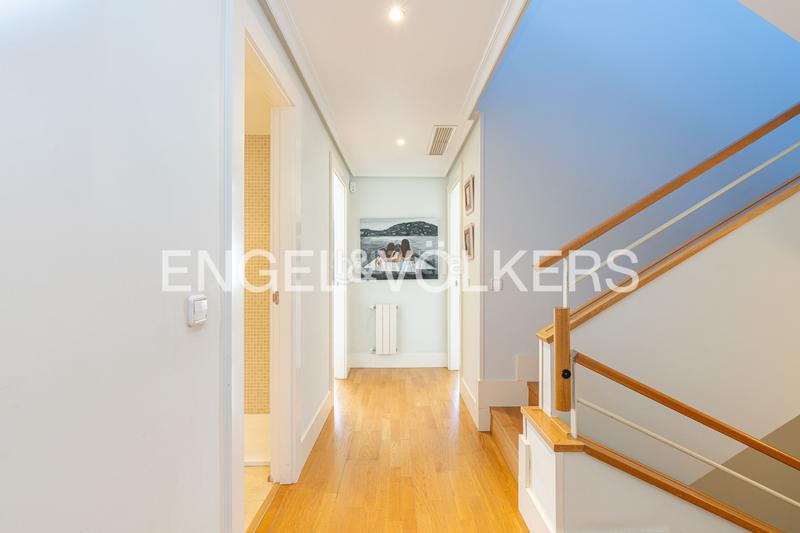 Foto e25200b5-5b9f-438a-871b-27e862657d5d. Casa amb calefacció aparcament a Norte Pozuelo de Alarcón