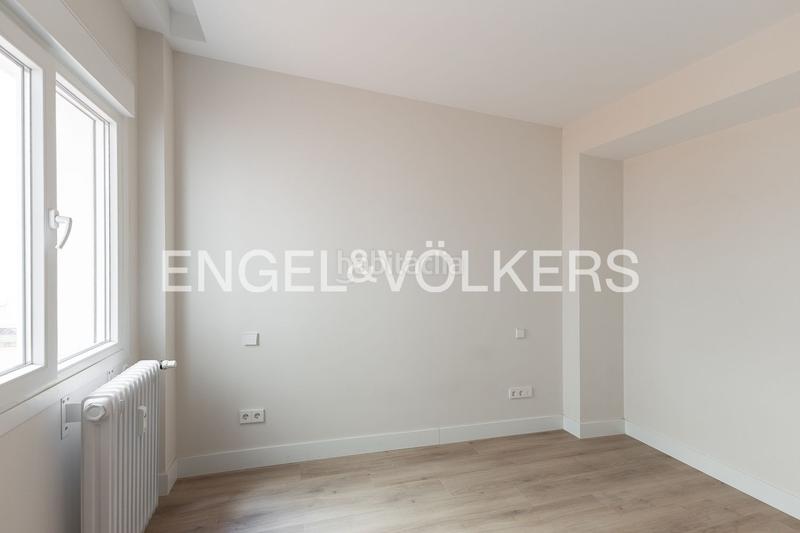 Foto 58e6eee4-b8b2-4131-b0af-08bec17e3ea9. Appartement mit heizung in Pacífico Madrid