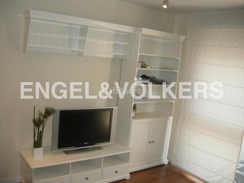 Foto 1b1669f1-7d63-484c-916c-b035af909b00. Appartement mit heizung parking pool in Canillas Madrid