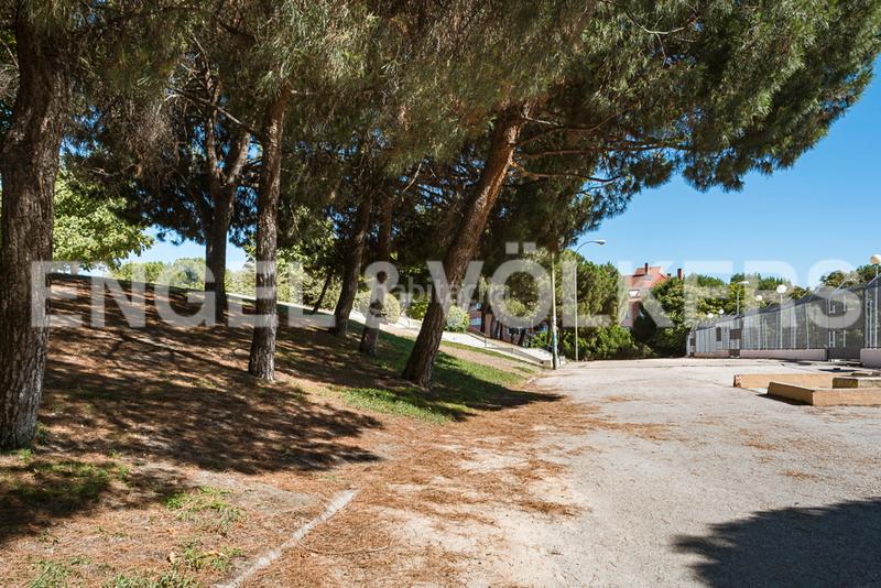 Foto 46b06ff9-fed1-4d60-83e8-a82927e3a616. Appartement mit heizung parking pool in Canillas Madrid