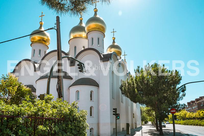 Foto 796728c2-6695-40bb-ac58-9c256ca9fb01. Appartement mit heizung parking pool in Canillas Madrid