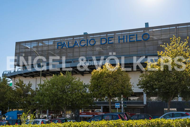 Foto 86ba31e8-59f4-4c2f-8ae9-f2acd05a8735. Appartement mit heizung parking pool in Canillas Madrid