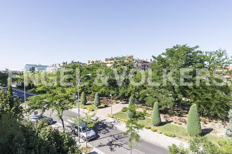 Foto fae5e803-55f0-4b28-8d88-b73665e0161e. Appartement mit heizung parking pool in Canillas Madrid
