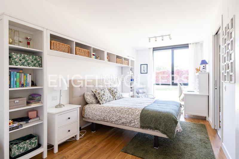 Foto 065f4fa8-68f3-46d9-85e2-d7df2a96f328. House with heating parking pool in Valdecabañas Boadilla del Monte