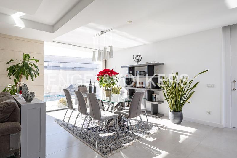 Foto 33bd2b21-1658-4958-b36d-2a45750a8f3f. House with heating parking pool in Valdecabañas Boadilla del Monte