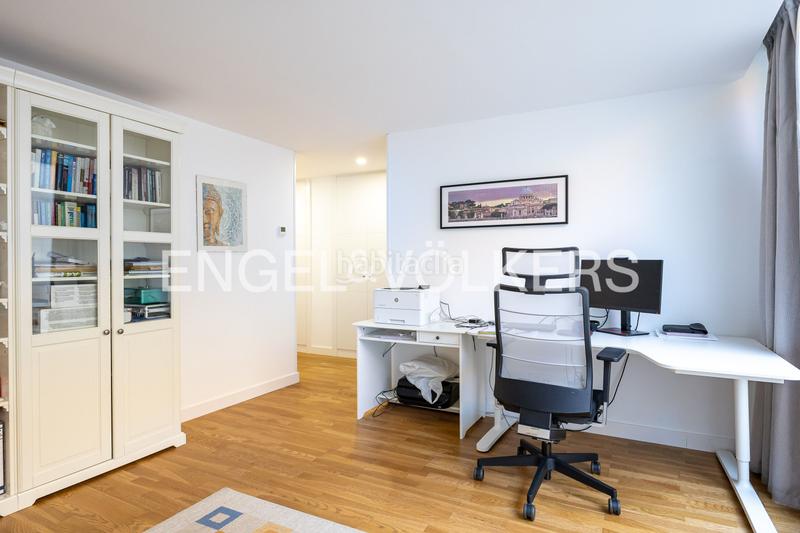 Foto 47b2dc9c-dbb0-4eab-abc8-6725f296d349. House with heating parking pool in Valdecabañas Boadilla del Monte