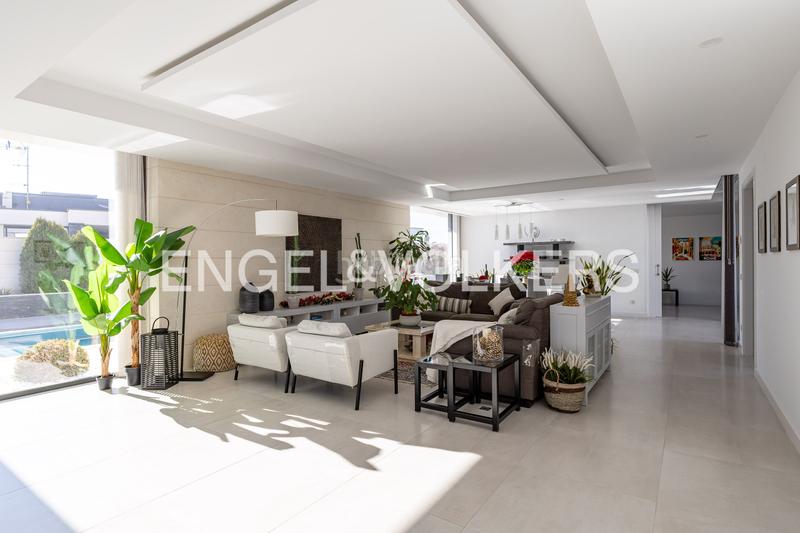 Foto b7e2db60-e9d9-47ec-8099-e896f482e124. House with heating parking pool in Valdecabañas Boadilla del Monte