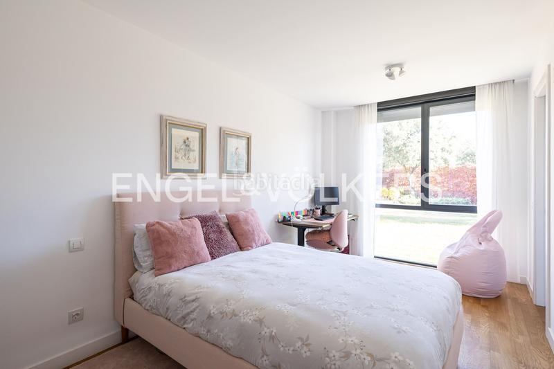 Foto c0cb90e3-7902-49de-88b4-75db73a3cff0. House with heating parking pool in Valdecabañas Boadilla del Monte