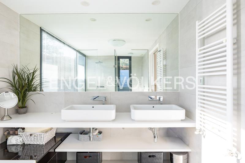 Foto e3aad416-4665-4f0c-9c1b-3a73e9cc4f86. House with heating parking pool in Valdecabañas Boadilla del Monte