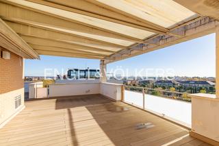 Ático en Valdemarín. Ático dúplex con vistas de 360 en valdemarin