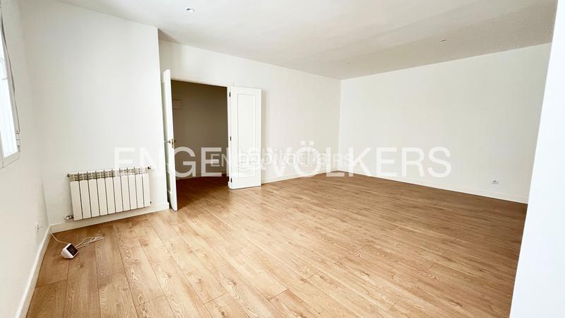 Foto 15ad324d-af3d-4e6e-aa42-aa45d495cfe5. Miete appartement mit heizung in Universidad-Malasaña Madrid