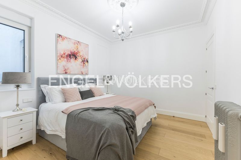 Piso reformado con vistas bonitas en Jerónimos Madrid - Imagen 22