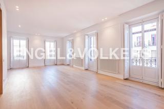 Location Appartement à Trafalgar. Piso en alquiler a estrenar en barrio de trafalgar