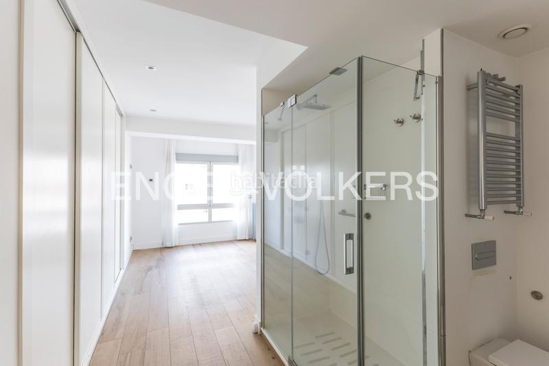 Foto bd6aa672-5c5c-47e6-ac0e-c02754358cd0. Affitto piccolo appartamento con riscaldamento in Madrid