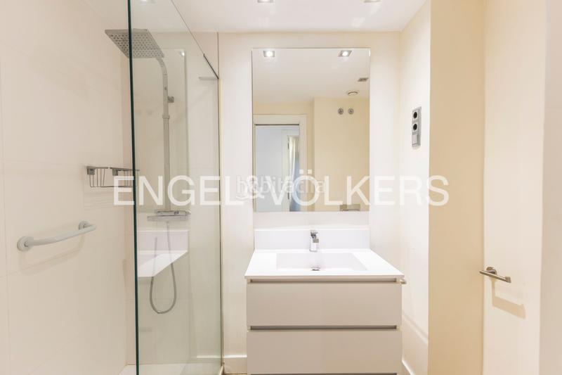 Foto f9759d3c-1863-4bce-b4a8-6578cf2d9c74. Lloguer apartament amb calefacció a El Viso Madrid