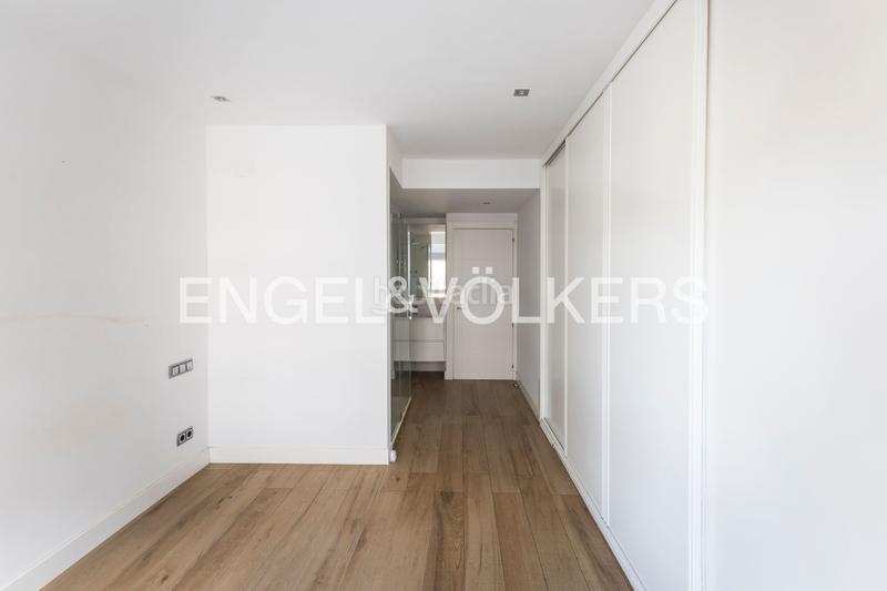 Foto fa429116-7fb7-4371-b97e-adc2f4543109. Lloguer apartament amb calefacció a El Viso Madrid