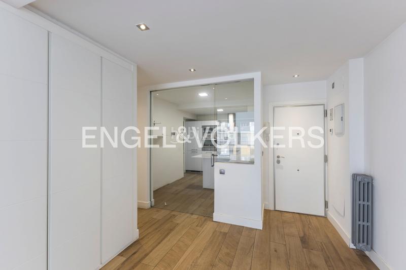 Foto 30d4f4c9-8198-4a48-89f3-44f1a8476691. Location appartement avec chauffage dans El Viso Madrid