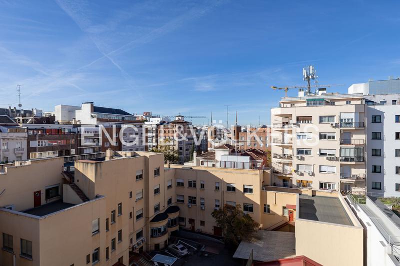 Foto 20218904-0088-446e-86f5-e5df947cec0f. Apartment with heating in Lista Madrid