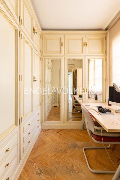 Foto bf5b1b14-fafa-4509-a130-57cad748813e. Apartment with heating in Lista Madrid