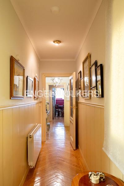 Foto f4fe7b27-018e-4d1d-a90e-b674bcf015e1. Apartment with heating in Lista Madrid
