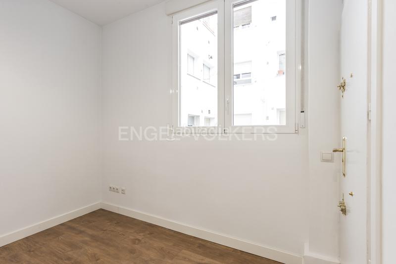 Foto 675bcf5f-1b36-4d2f-8ba3-075ca51a8d60. Alquiler apartamento extraordinario piso con reforma a estrenar en salamanca en Madrid