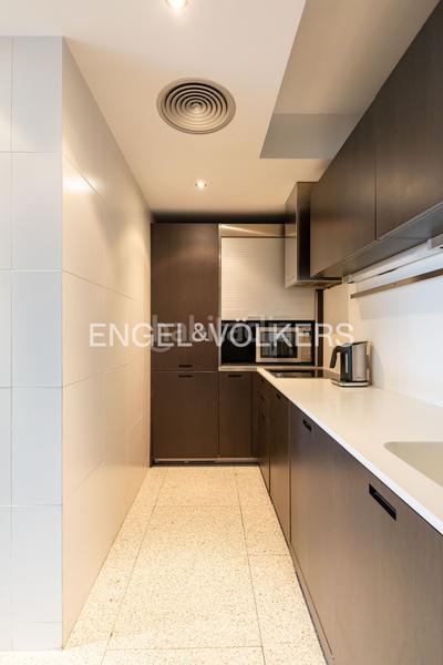 Foto 3e3f02ed-6dee-4994-a100-c5b51c7e55a1. Miete appartement mit heizung parking in Castellana Madrid