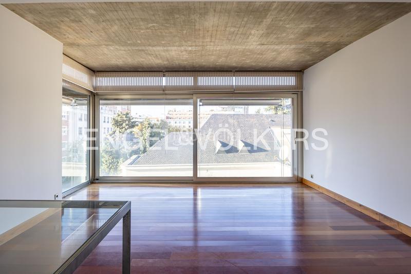 Foto 68bb56d1-88d0-4f4b-8bf1-903ac6f22c50. Miete appartement mit heizung parking in Castellana Madrid