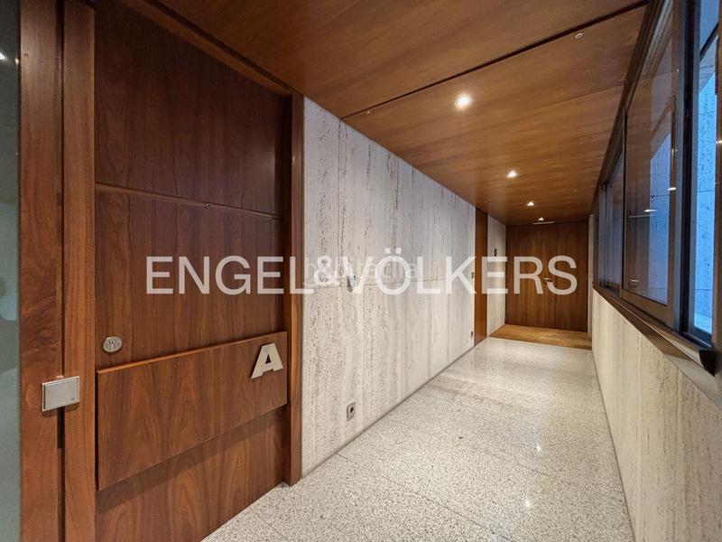 Foto 89f5e758-da52-4cc9-bab9-acb266ccc5e2. Miete appartement mit heizung parking in Castellana Madrid