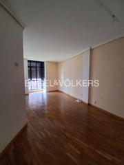 Apartamento  Calle de bravo murillo. Oportunidad de inversión en bravo murillo