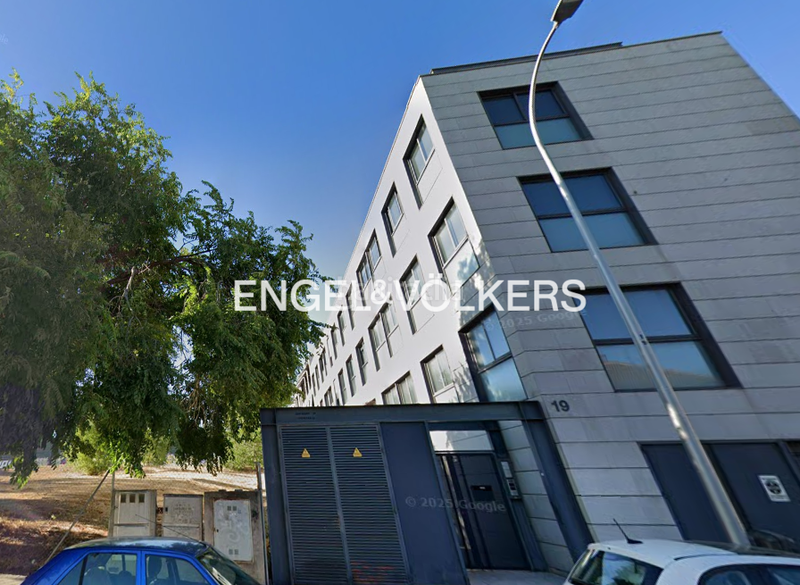 Foto e7ddabe3-8fdf-4c6b-8a1f-428ce11169b4. Alquiler apartamento fantastico piso de 2 habitaciones con 2 plazas de garaje en Madrid