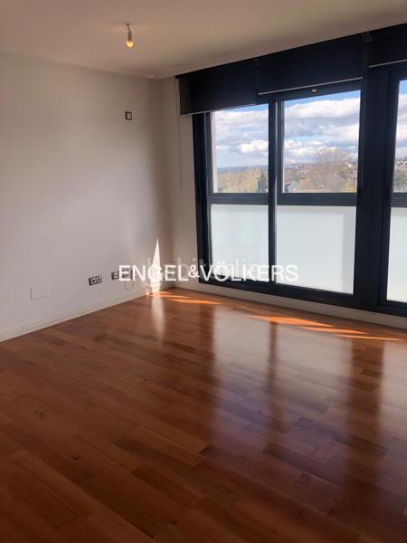 Foto 52fed859-0172-44e6-a6a8-b88467b8cbe5. Lloguer apartament amb calefacció aparcament a Valdemarín Madrid
