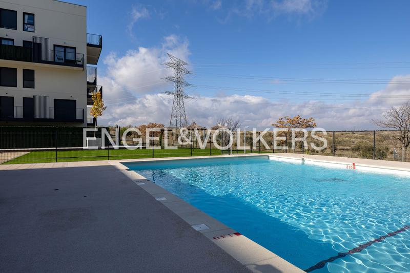 Foto 320da55c-03c0-429a-a738-2556f3341ca5. Lloguer apartament amb calefacció aparcament piscina a San Sebastián de los Reyes