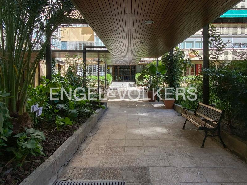 Foto 764a9de3-f6a6-4c43-bd7e-0d746bd0adfd. Piccolo appartamento con riscaldamento parcheggio in Madrid