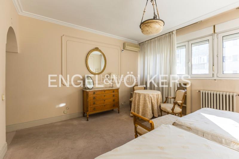 Foto 9f9ca5a3-55fd-405d-903c-b7432fb7f757. Piccolo appartamento con riscaldamento parcheggio in Madrid