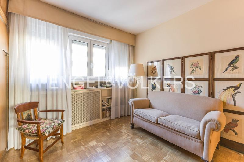 Foto e082b870-3b1a-4adb-a8e6-ef6ba7a565de. Piccolo appartamento con riscaldamento parcheggio in Madrid