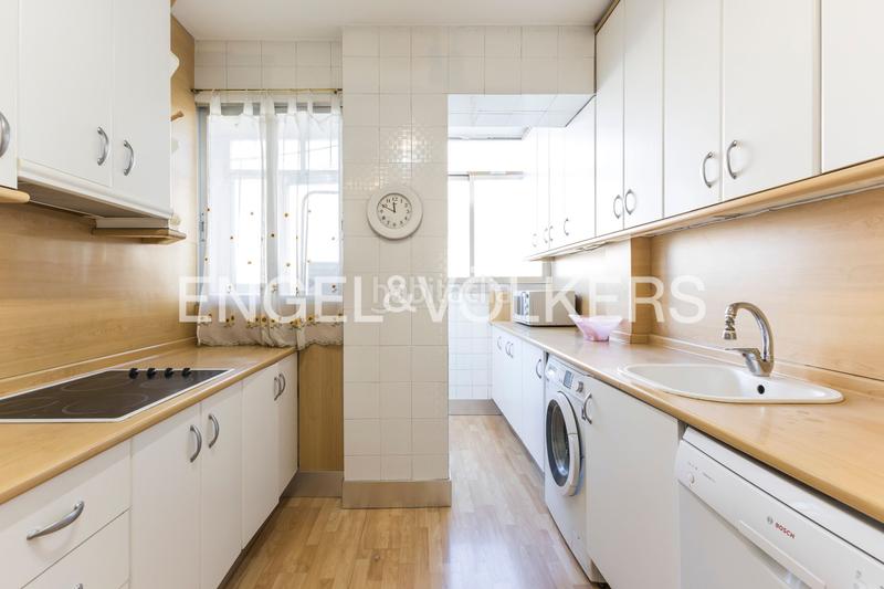 Foto ea0c3b97-bfb4-44c7-91ba-bcc6406bc1c6. Piccolo appartamento con riscaldamento parcheggio in Madrid