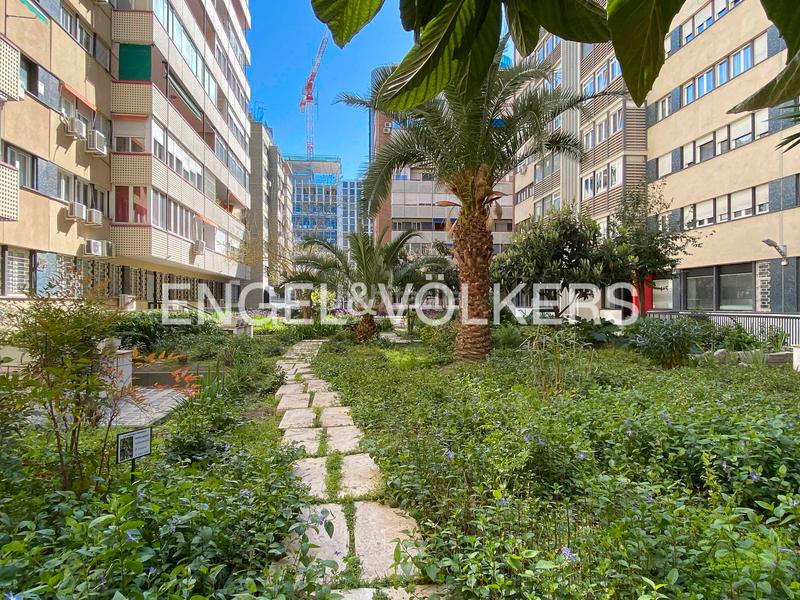 Foto eb917df9-6dfd-4d27-a382-387e55f134cd. Piccolo appartamento con riscaldamento parcheggio in Madrid