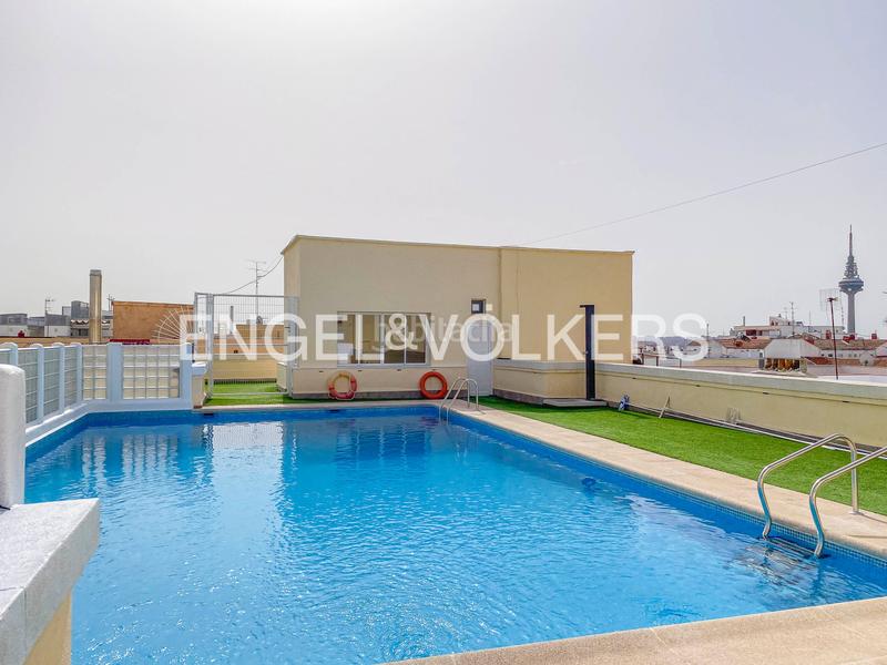 Foto db007af7-2ada-411a-90df-8f848bc59343. Affitto piccolo appartamento con riscaldamento piscina in Madrid