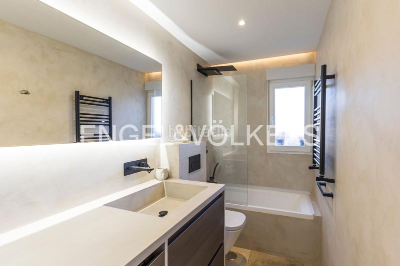 Foto e81d71d0-e26f-4a9e-be91-10f099357bf9. Lloguer apartament amb calefacció piscina a Goya Madrid