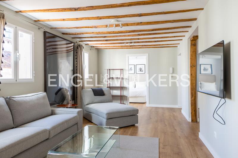 Foto 7a08c132-df98-4a8d-9742-ca0b232b547a. Alquiler apartamento fantástico piso amueblado junto a la gran vía en Madrid