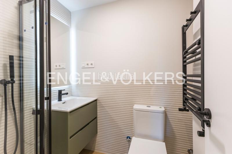 Foto 303bc41b-90d0-4a45-91bd-9aaf3d40c96c. Piccolo appartamento con riscaldamento piscina in Madrid