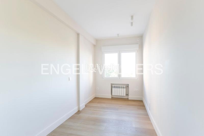 Foto 917b142f-14c5-480e-afea-ace1f335c730. Piccolo appartamento con riscaldamento piscina in Madrid