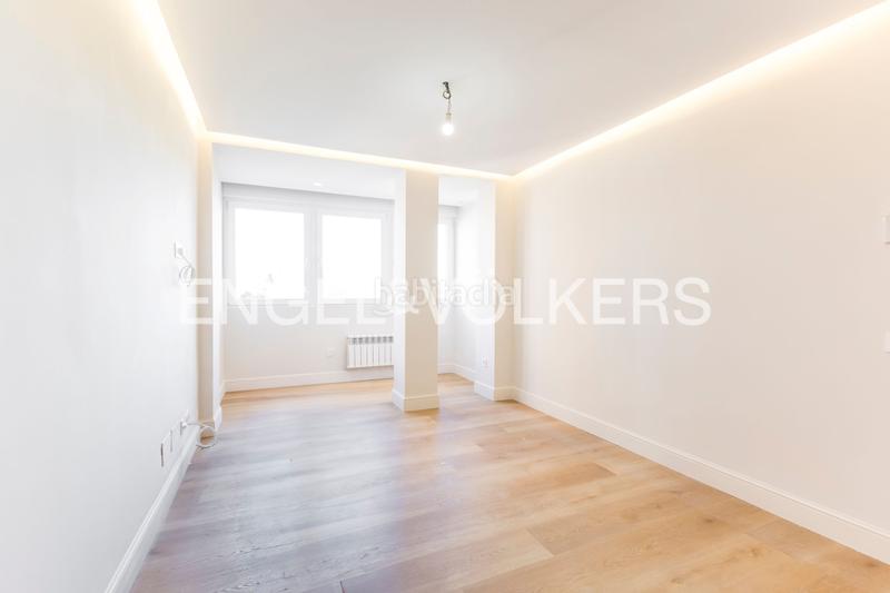 Foto bb0cb6ff-9fea-44fe-8018-57419bb0dcd6. Piccolo appartamento con riscaldamento piscina in Madrid